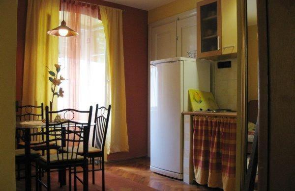 נובי ווינודולסקי Studio Apartments Holy Trinity חדר תמונה